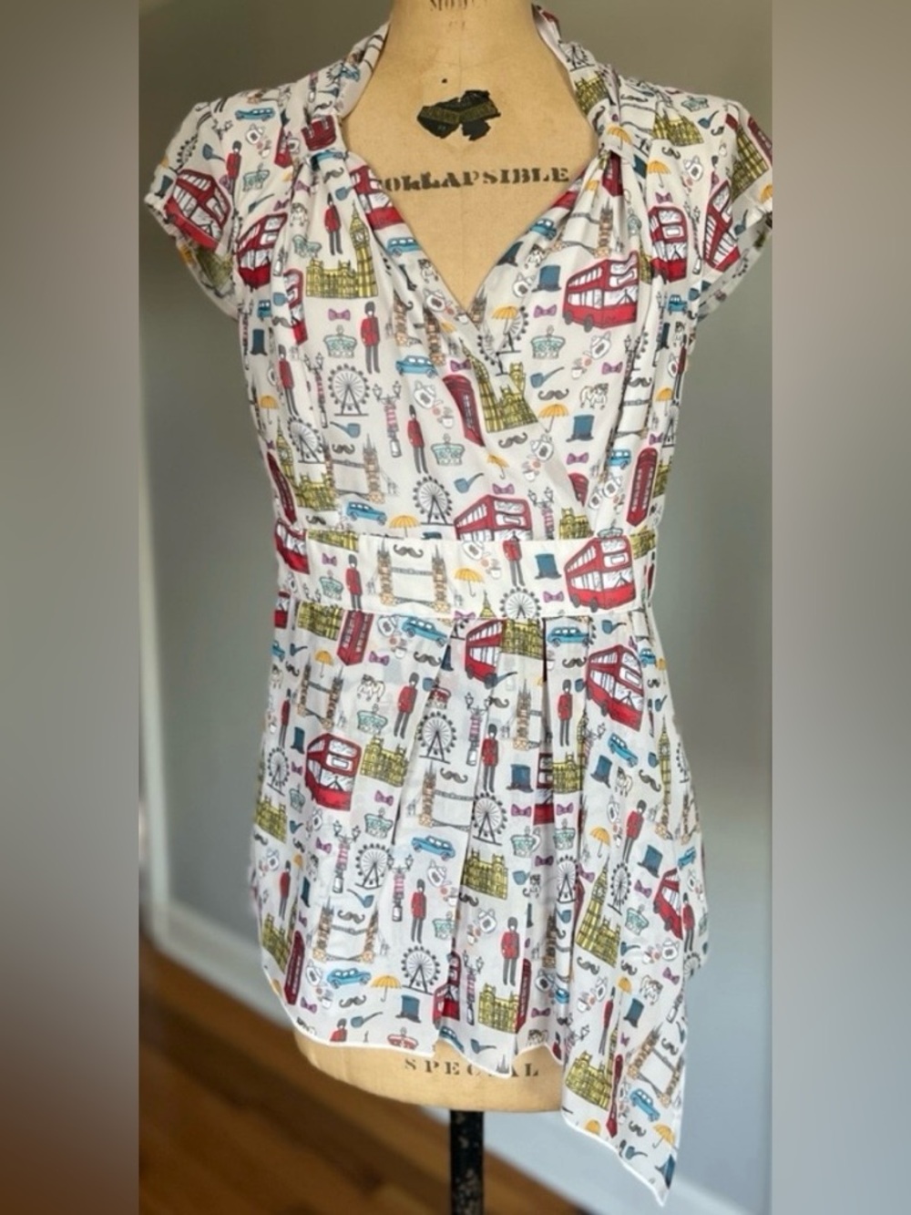 Eshakti London British Print Top Blouse Medium/10